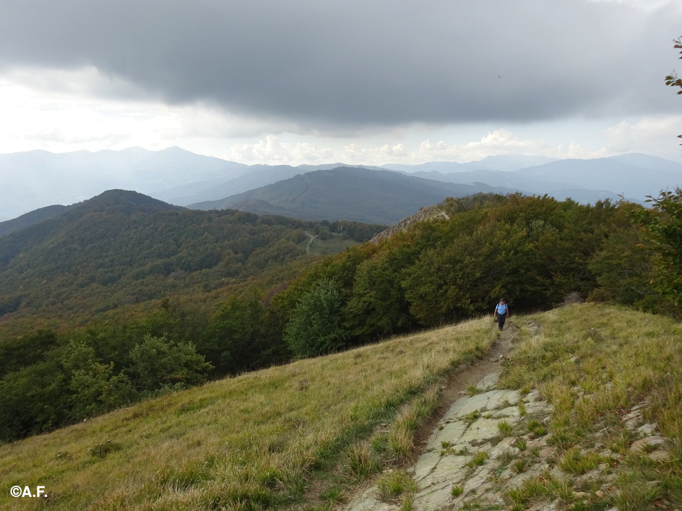 Panorama verso sud dal Monte Cervellino