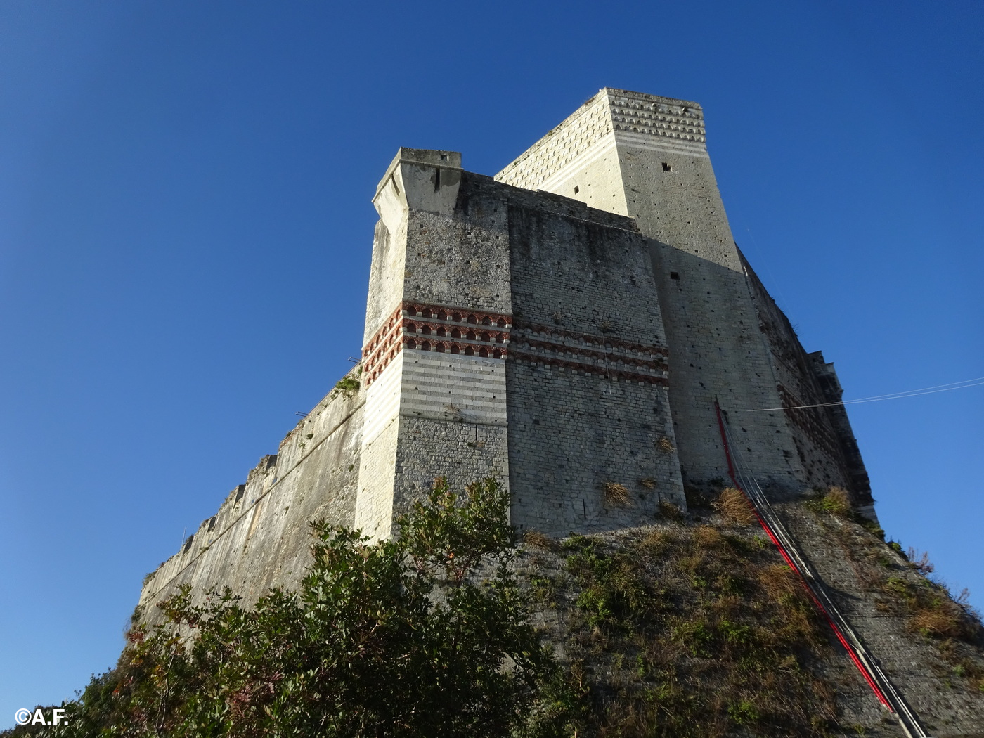 Il castello di Lérici