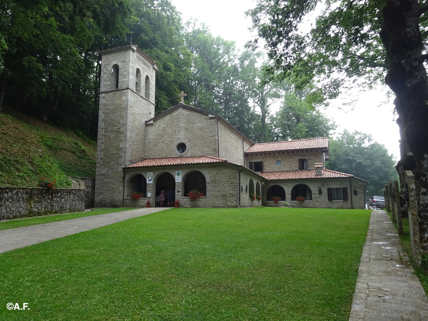 L'Eremo di Madonna del Faggio