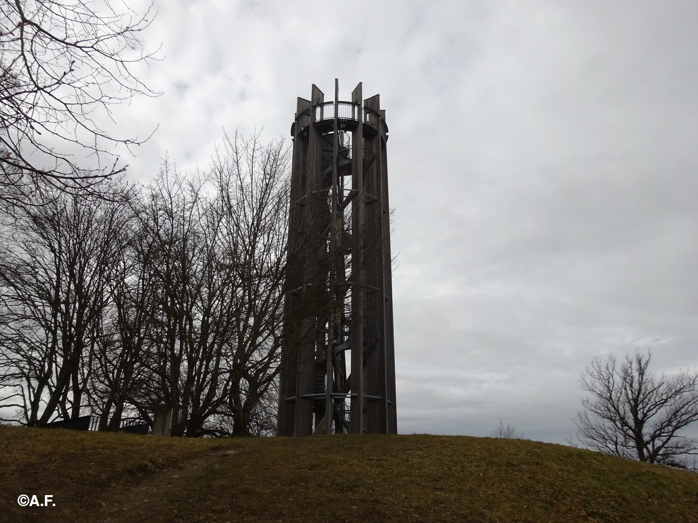 La torre panoramica presso Gurten-Kulm