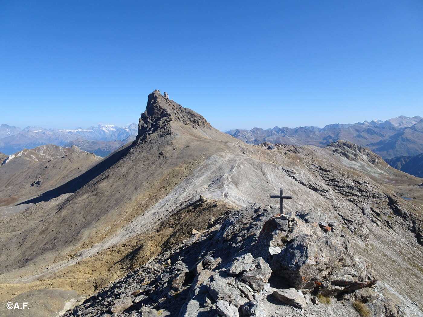 I Becs de Bosson visti dalla Pointe de la Tsevalire