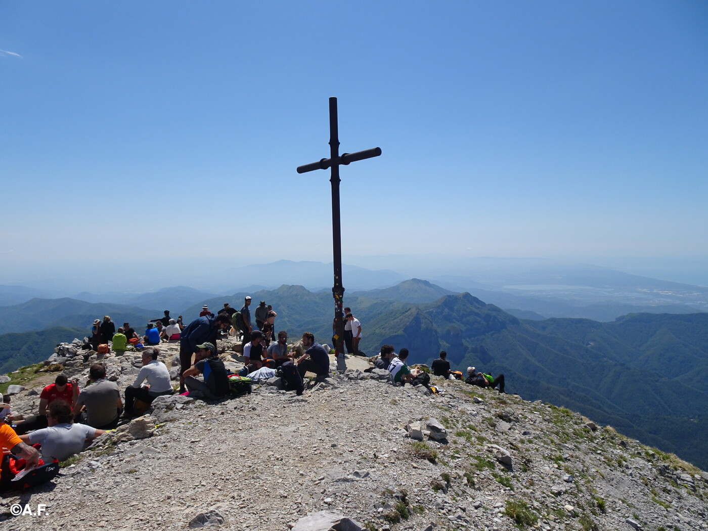 La croce di vetta